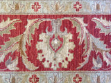 Red Traditional Style Wool Area Rug