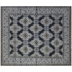 Traditional Area Rug in Charcoal and Silver
