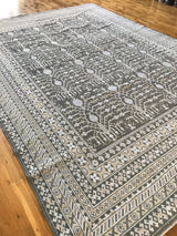 Pomegranate Design Area Rug