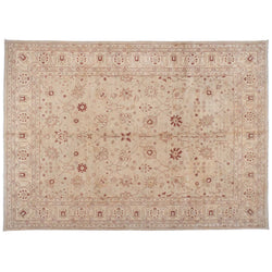 Beige Rug with Traditional Design
