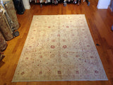 Beige Rug with Traditional Design